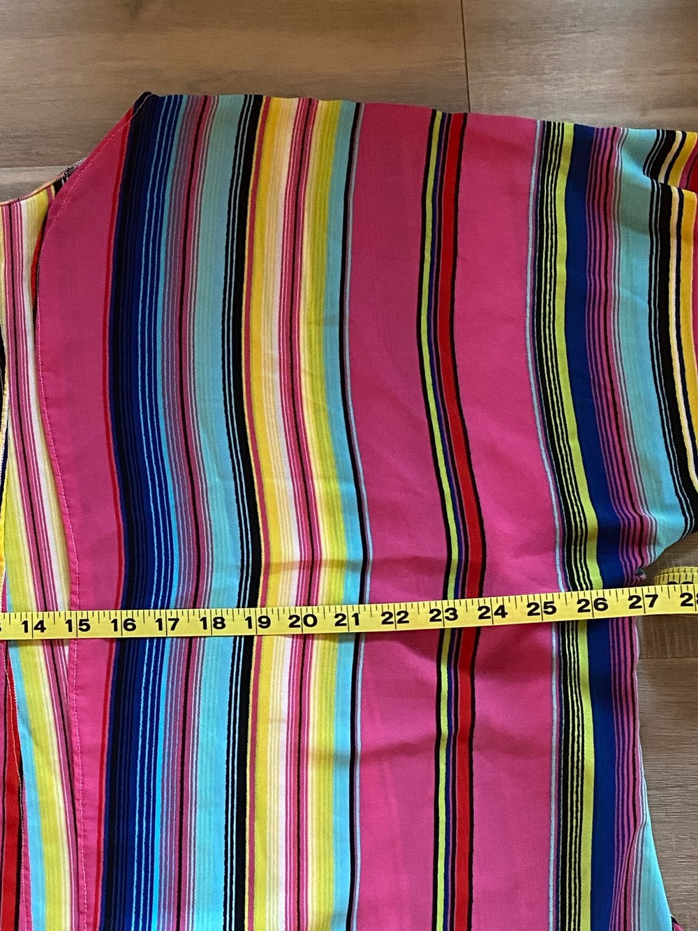 Unbranded Women’s Colorful Kimono - Picture 4 of 5